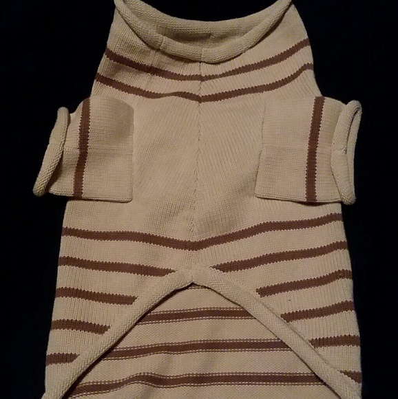 Oscar Newman brand new without tags DOG SWEATER - Picture 2 of 3